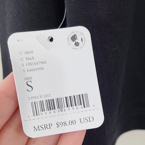 Free People Sunny Athleisure 2-pc. set Crop top and shorts black NEW - Picture 7 of 8